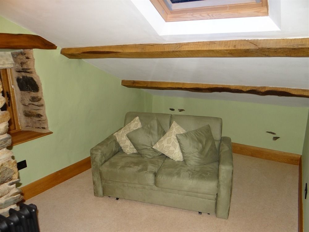 The Wayside And Whisky Barn Hotel Whitbeck Bagian luar foto