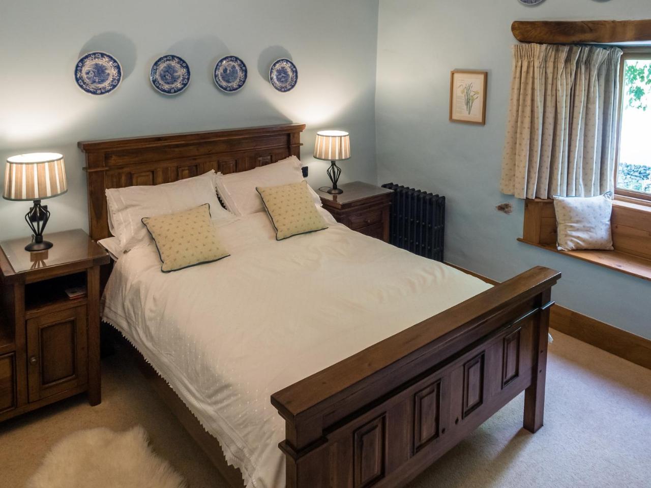 The Wayside And Whisky Barn Hotel Whitbeck Ruang foto